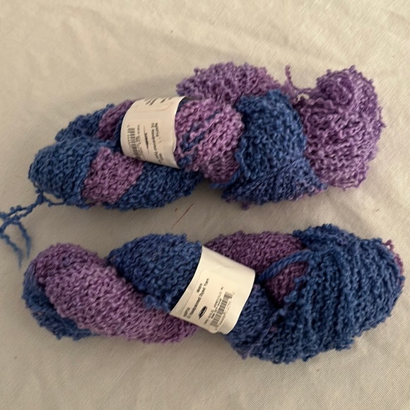 Hand painted/dyed yarn - Picture 1 of 4